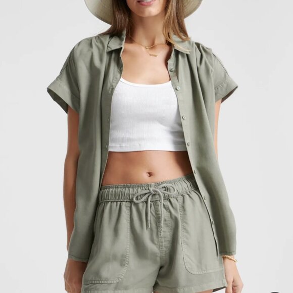 Quince Vintage Wash Tencel Camp Shirt, Olive Green, Size M, Short Sleeve Button - Picture 1 of 9